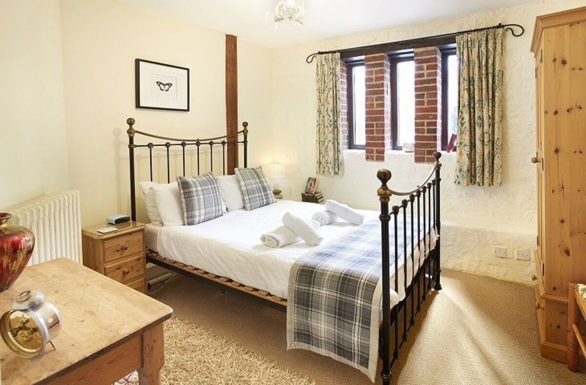 Barn_Photo 28-03-2017, 10 40 11_Bedroom2.jpg Barn_Photo 28-03-2017, 10 40 11_Bedroom2.jpg